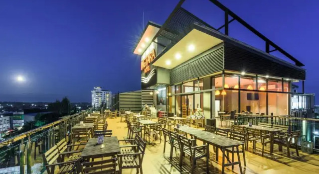 Номер Deluxe Ingtara Hotel