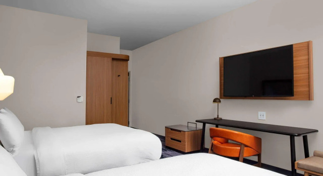 Четырёхместный номер Standard Fairfield by Marriott Inn & Suites Lewisburg