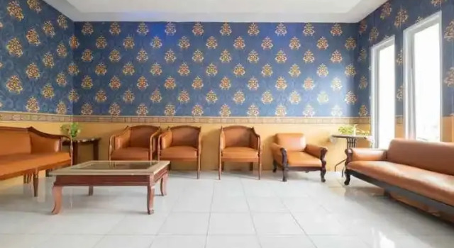 SPOT ON 2419 Rumah Nugraha Hotel Syariah, Book Hotel Umbulharjo 