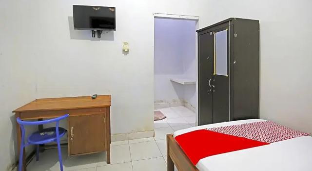 Номер Standard Collection O 91449 Griya Ampenan Residence