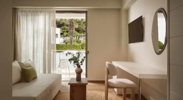 Двухместный номер Deluxe с балконом Lesante Classic - Preferred Hotels & Resorts