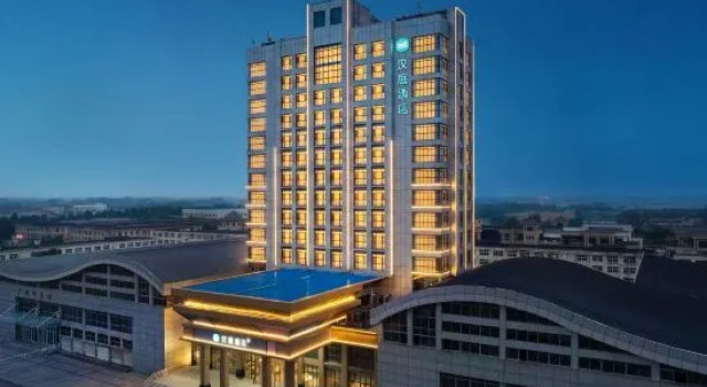 HanTing Guangrao Bus Station Hotel, Prenota Hotel Dongying Shandong