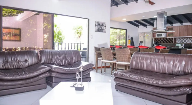 El Jefe, Rezervovat Apartmán El Poblado 