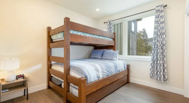 Номер Standard с 2 комнатами с балконом 204 Clearwater Lofts 2 Bedroom Condo by RedAwning