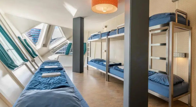Кровать в общем номере Stayokay Hostel Rotterdam - fully renovated April 2026