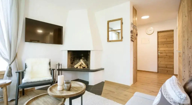 Chesa Carina 2, Book Hotel La Punt Chamues-ch 