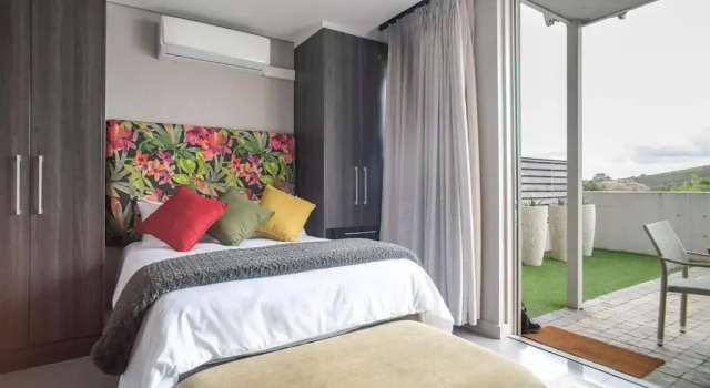 Студия Lux Andringa Walk Apartments