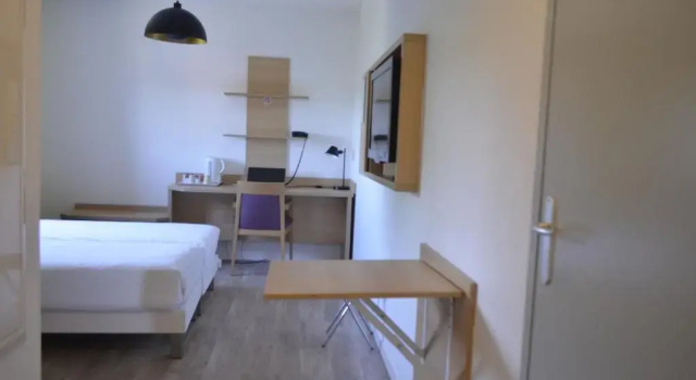 Номер Deluxe EastLodge Lyon Est Eurexpo