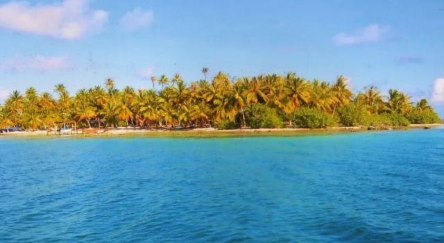 Pension Poerani Nui, Prenota Hotel Manihi Polinesia francese