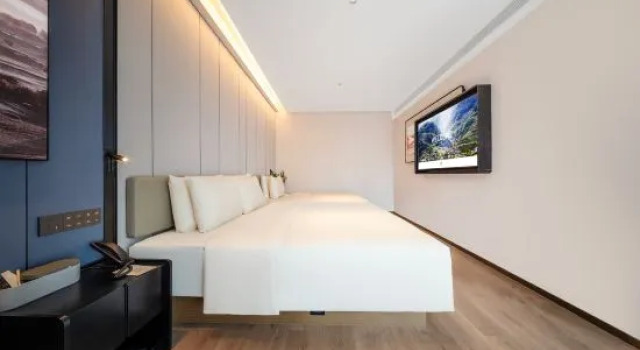 Семейный люкс Atour Hotel Chongqing North Station Renhe