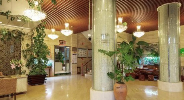 Lan Du, Prenota Hotel Baoshan Yunnan