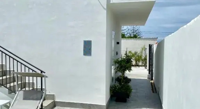 Katys Holiday House, Private Villa and Pool, Book Villa Hotels in Sicily with a Pool, Swimming Pool