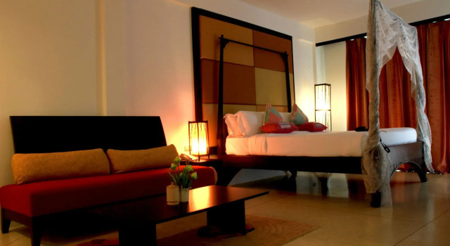 Vana Wellness Resort, Rezervovat Lázně / Resort Hotely v North-Eastern Thailand se snídaní, Snídaně