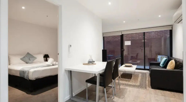 Апартаменты c 1 комнатой с балконом RNR Serviced Apartments North Melbourne