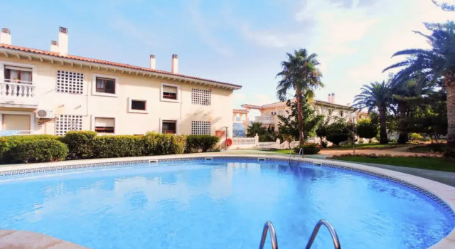 Apartment Vens Vius Altea, Забронировать Апартаменты/квартира Отели Альтеа с бассейном, рядом с San Miguel Street, Бассейн