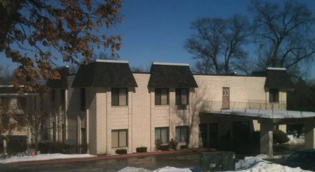 Chateau Royale Inn