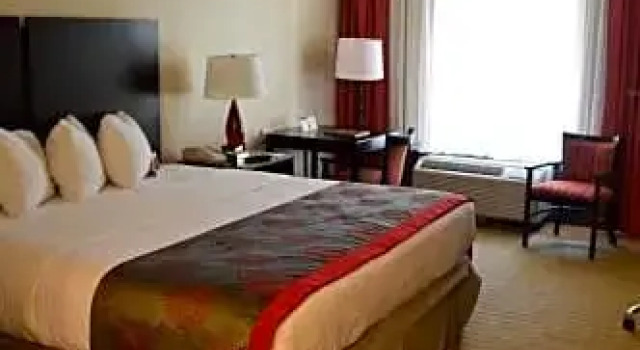 Двухместный номер Standard с видом на внутренний двор Ramada Inn of Naples
