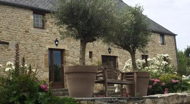 Коттедж с 2 комнатами Holiday home Haras du Ry