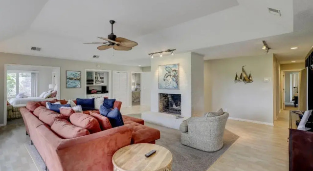 12 Bald Eagle West 5 BR Sea Pines Pool
