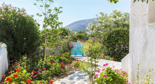 Апартаменты Ragousis Apartments