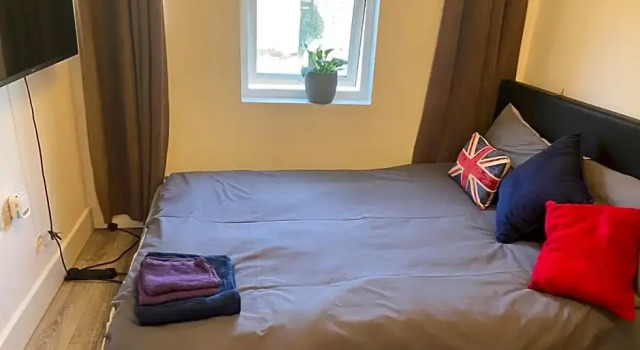 Stunning Twickenham Rugby Studio Flat, Забронировать Отель Туикнем Большой Лондон