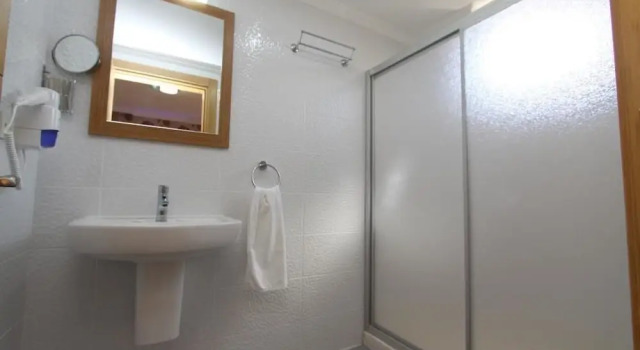 Трёхместный номер Standard с балконом Siriusmi Hotel