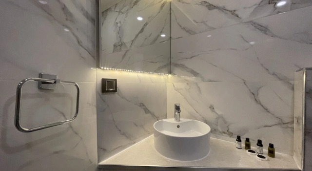 Апартаменты Deluxe с 3 комнатами Le Luxe Suites Hotel