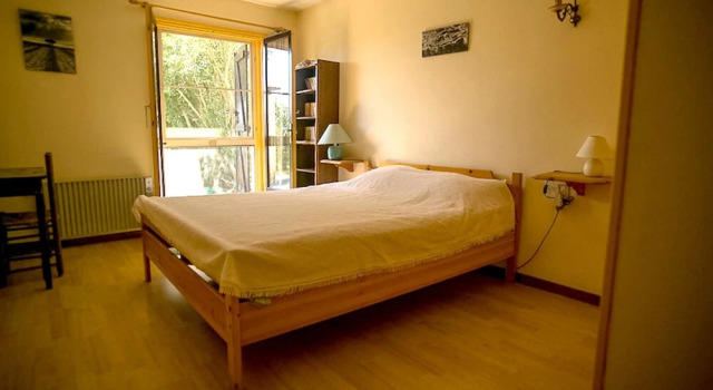 House With 2 Bedrooms in Mirabeau, With Wonderful Mountain View and Fu, Varaa Hotelli Mirabeau Cadarache