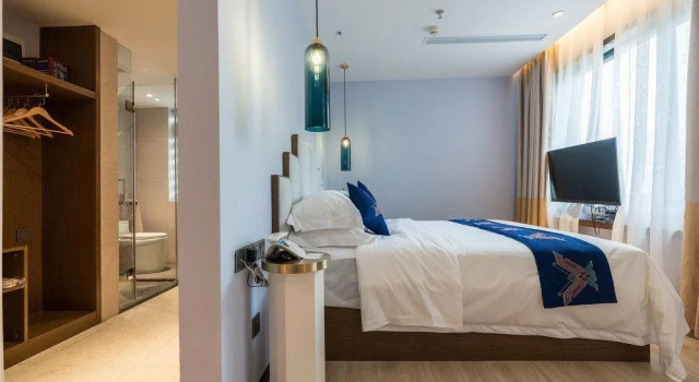 Bizca Art Hostel, Prenota Ostello Hotel a Enshi Prefecture con parcheggio, Parcheggio
