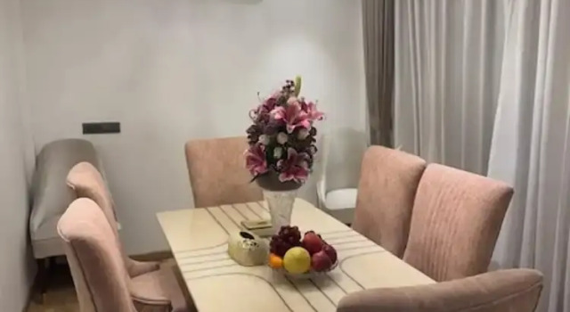 Коттедж с балконом Luxuryhouse-3br-free Car & Driver-balcony-wifi