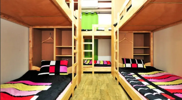 Кровать в общем номере (женский номер) Jarasum Guest House