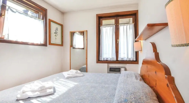 Bilo 4, Book Hotel Hoteller i Friuli Venezia Giulia med parkering, Parkering