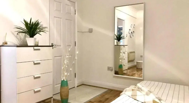 Modern Boutique Studio Apartment, Varaa Huoneisto Asunnot kohteessa Merseyside, Huoneisto