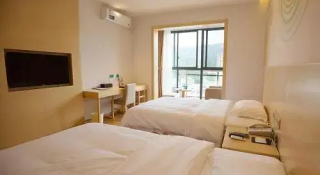 GreenTree Inn Xishuangbanna Jiangbei Branch