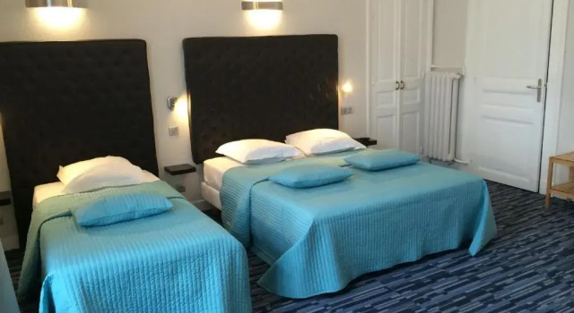 Семейный номер Standard Best Western Hôtel Continental