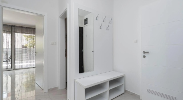 Villa Mel Mari luxury apartments with pool, Забронировать Апартаменты/квартира Апартаменты Новалья, Апартаменты/квартира