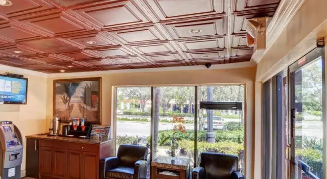 Plantation Inn Hotel & Lounge, Забронировать Отель Плантейшен Fort Lauderdale West