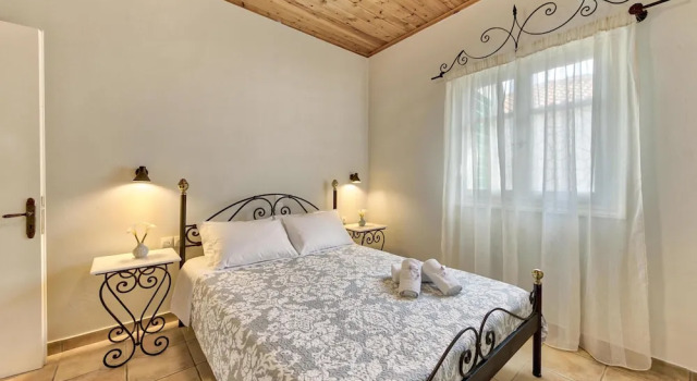 Вилла с 2 комнатами Villa Helona