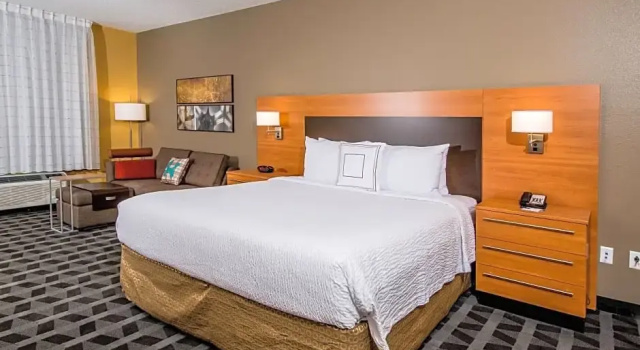 Двухместный люкс c 1 комнатой TownePlace Suites by Marriott Florence