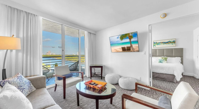 Eternal Sunrise Suite