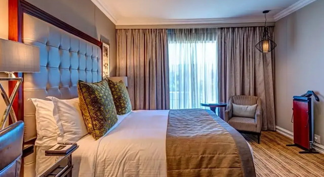 Двухместный номер Deluxe InterContinental Johannesburg OR Tambo Airport Hotel by IHG