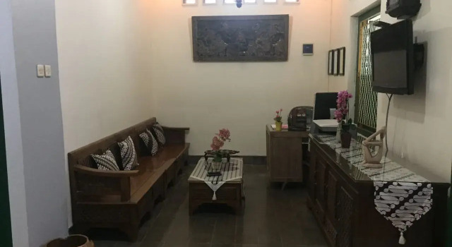 Pamularsih Homestay, Забронировать Отель Недорогие отели Нгабеин, недорого