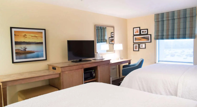 Номер Standard Hampton Inn & Suites Big Rapids, Mi