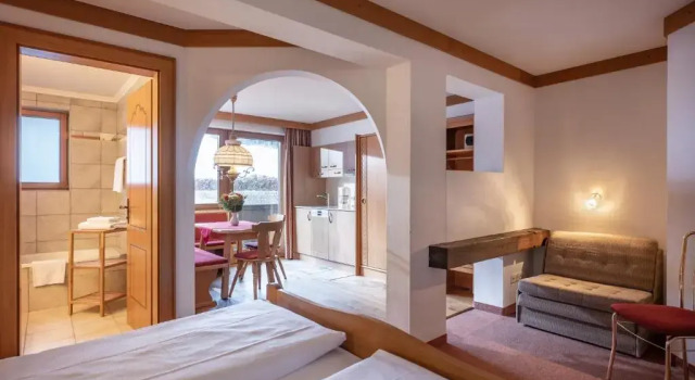 Студия Eden Appartements