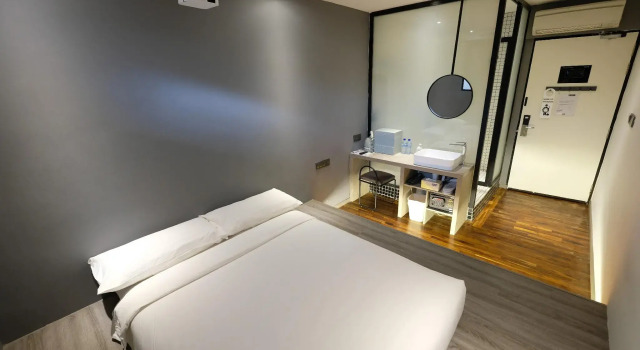 Двухместный номер Deluxe Rest Chinatown Hotel
