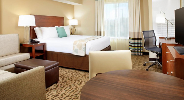 Hawthorn Suites by Wyndham Bridgeport, Buchen Sie Hotel Bridgeport 