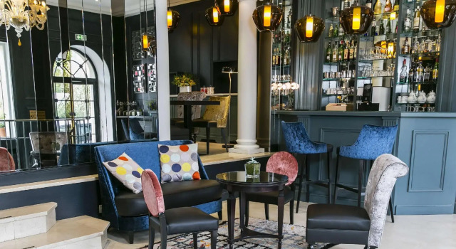 Номер Standard Hotel de Neuville Arc de Triomphe