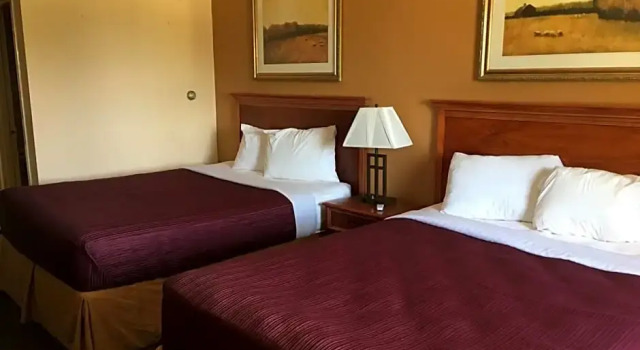 Номер Economy Rodeway Inn Sergeant Bluff - Sioux City
