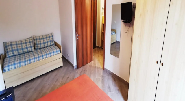 Apartment for 5 Guests in Pietra Ligure