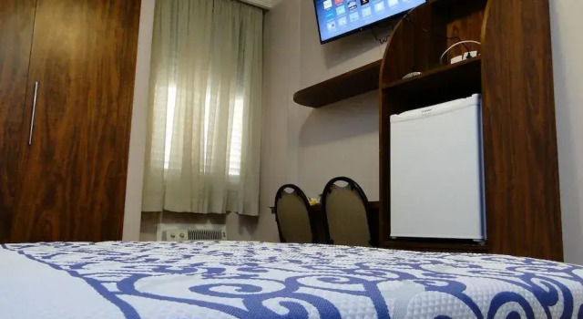 Graffiti Palace Hotel, Забронировать Отель Отели Жундиаи 3 звезды, 3*